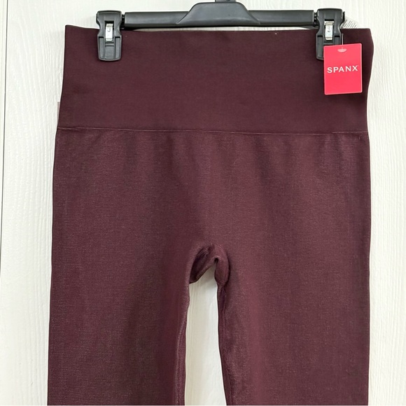 Spanx Look at Me Now Seamless Track Stripe Legging Jammy Plum Size 1X - Picture 5 of 9